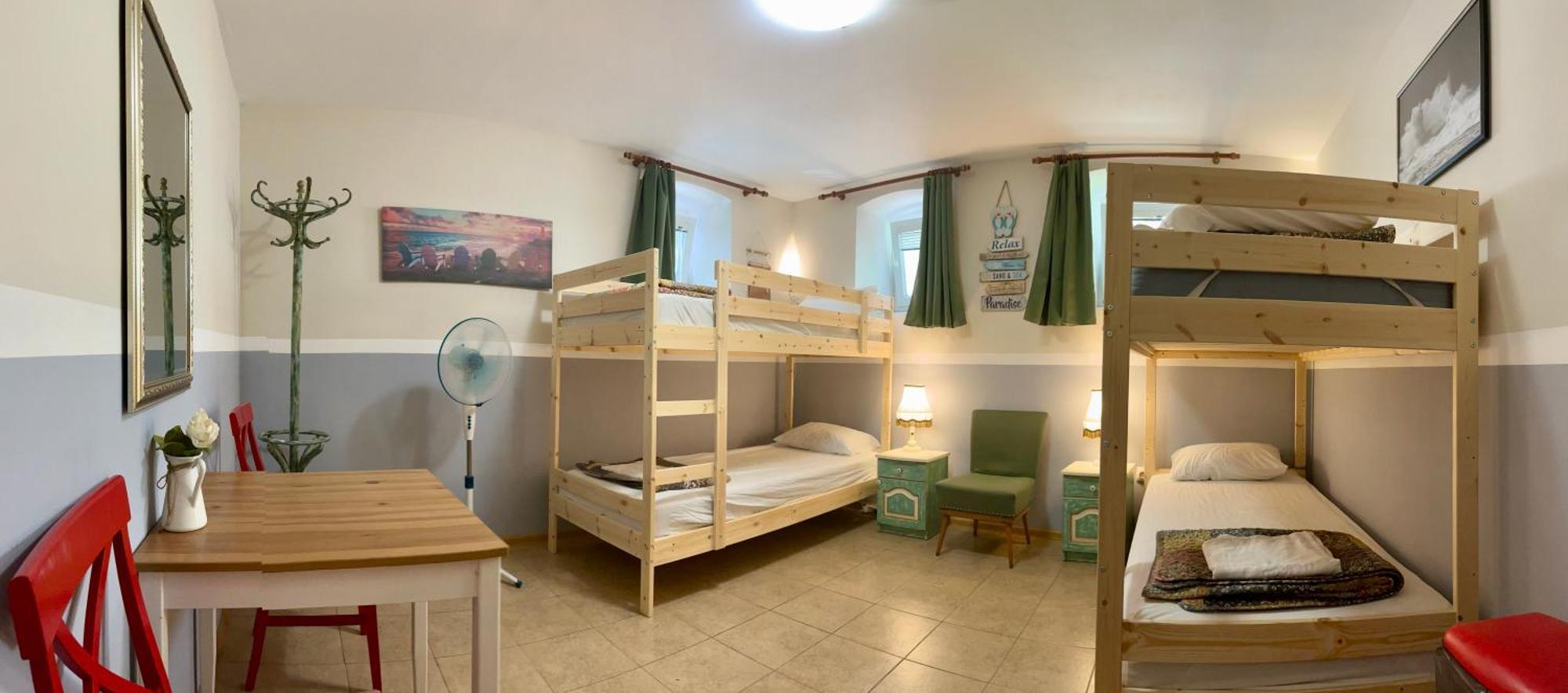 Nomado Hostel Varna Exterior photo